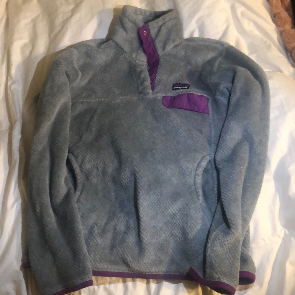 Women’s Patagonia pullover fleece in small